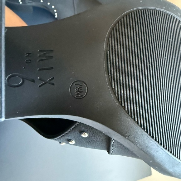 Mix No. 6 Black Chunky Heels size 7.5 NWOT - Picture 4 of 6